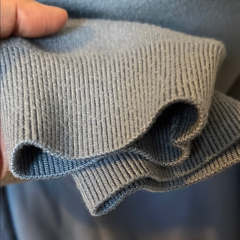 WARMNEST APRES-SKI SWEATER - Picture 9 of 12